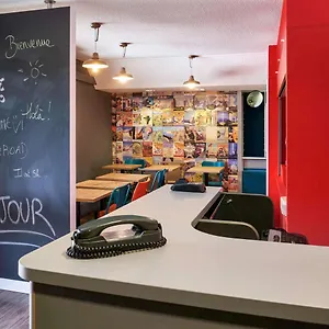 3* Отель Hotelf1 Toulouse Aeroport